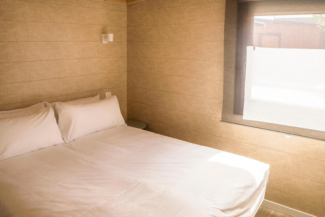 El Arrebol Comfort Camp Jaca Exterior foto